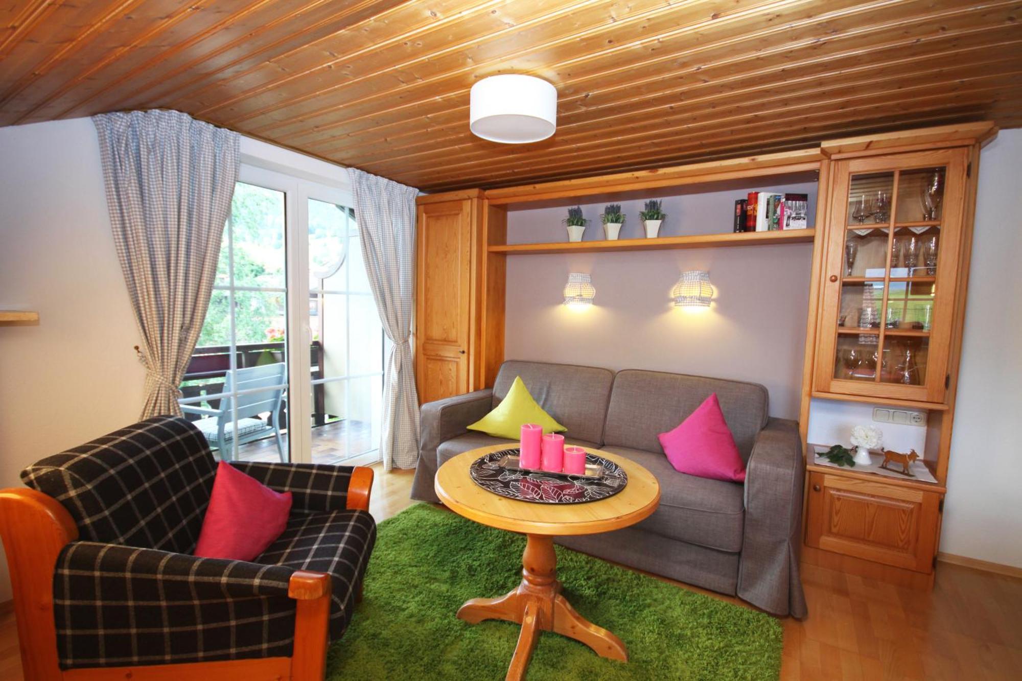 Haus Susanne - Top-Ferienwohnungen - Sommer-Bergbahn Inklusive オーバーマイゼルシュタイン エクステリア 写真